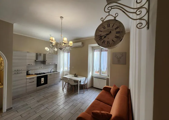 Beatrice\'S House